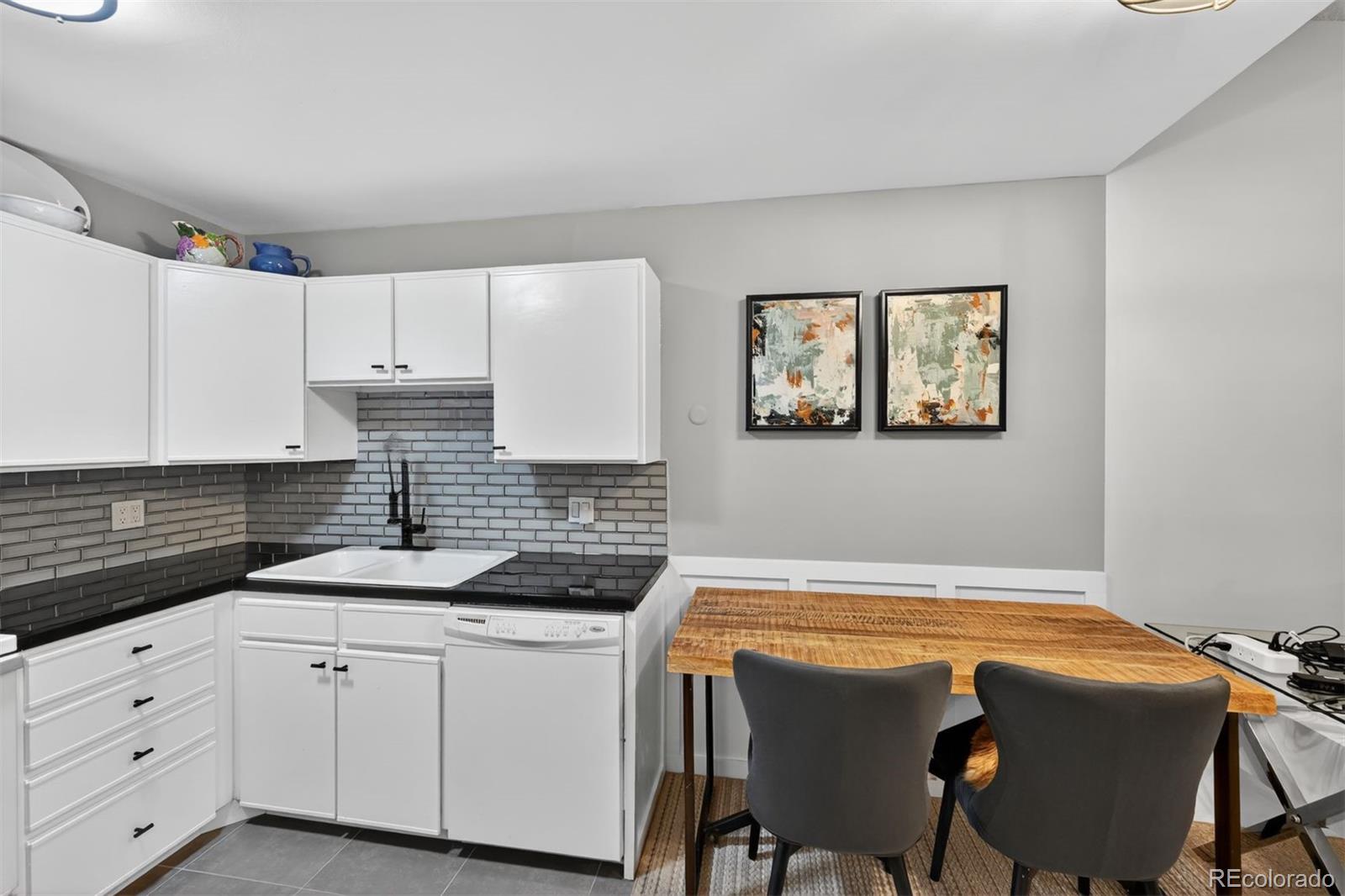 3184 S Heather Gardens Way Aurora CO 80014