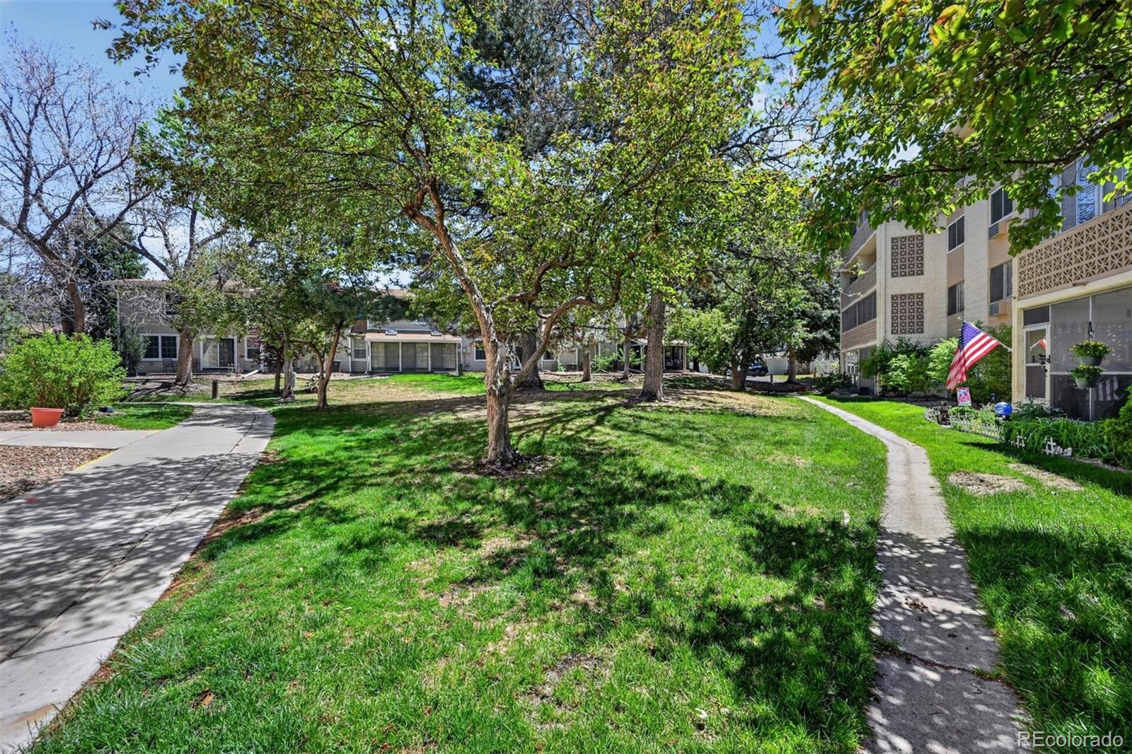 3184 S Heather Gardens Way Aurora CO 80014