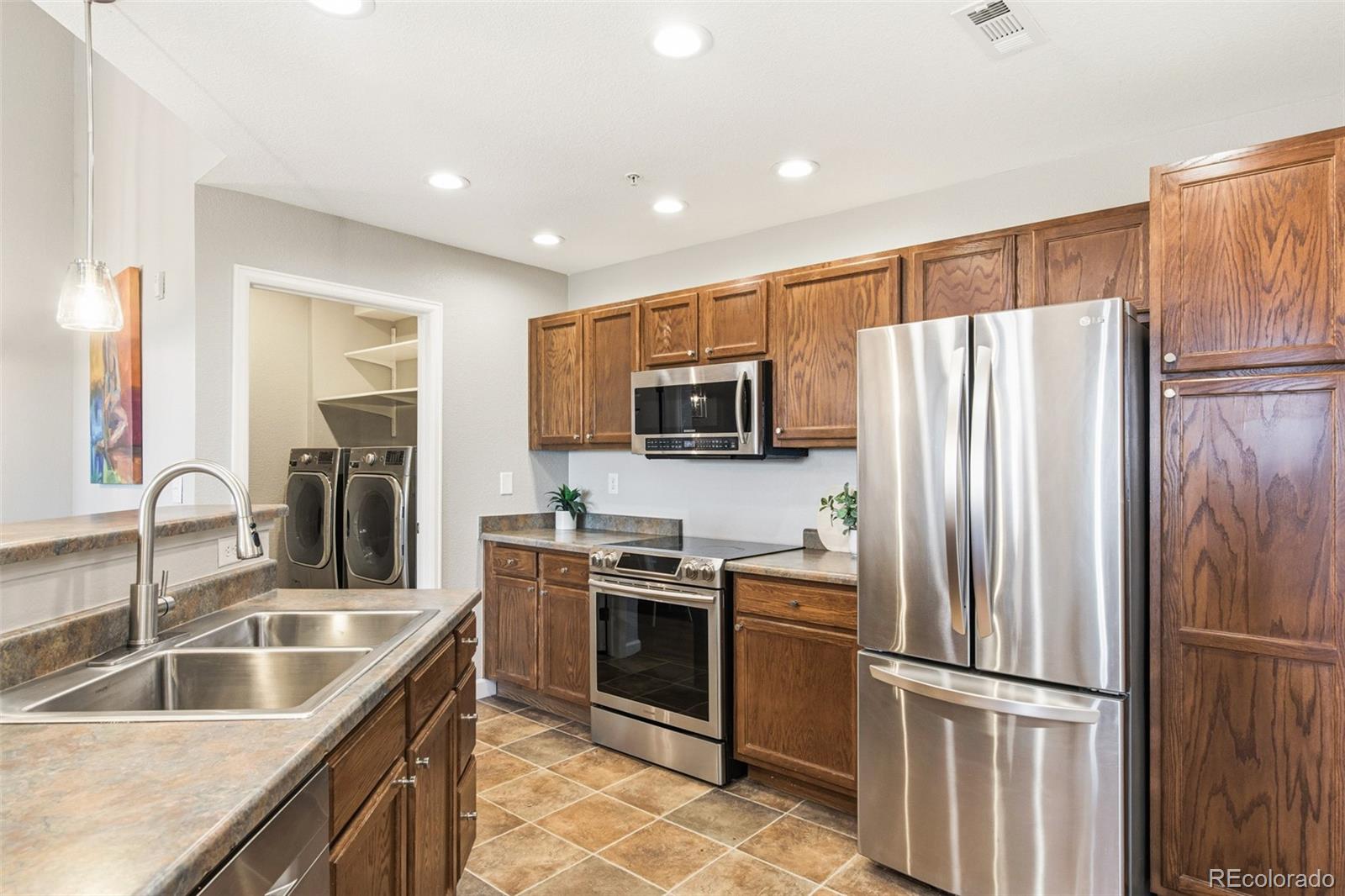 5735 N Genoa Way Aurora CO 80019