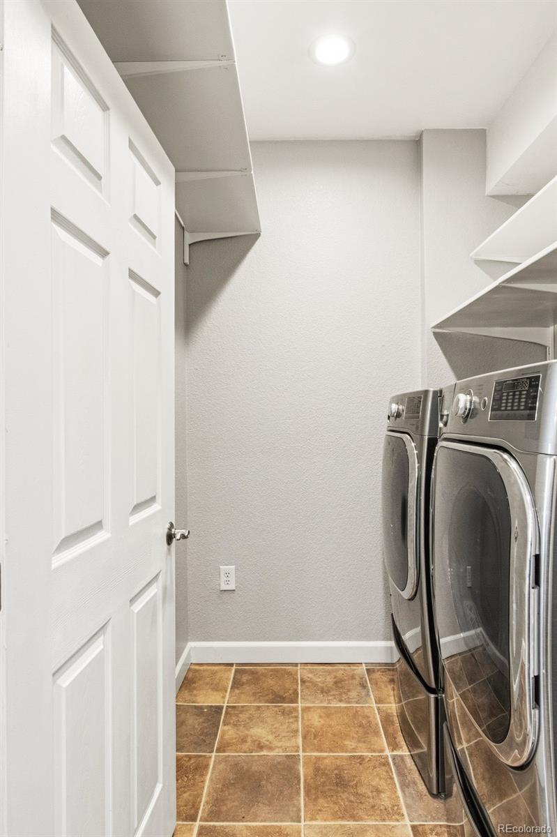 5735 N Genoa Way Aurora CO 80019