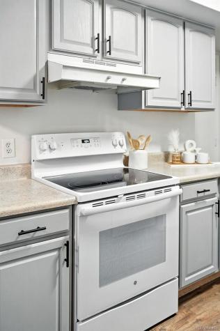 9857 Lane Street Thornton CO 80260