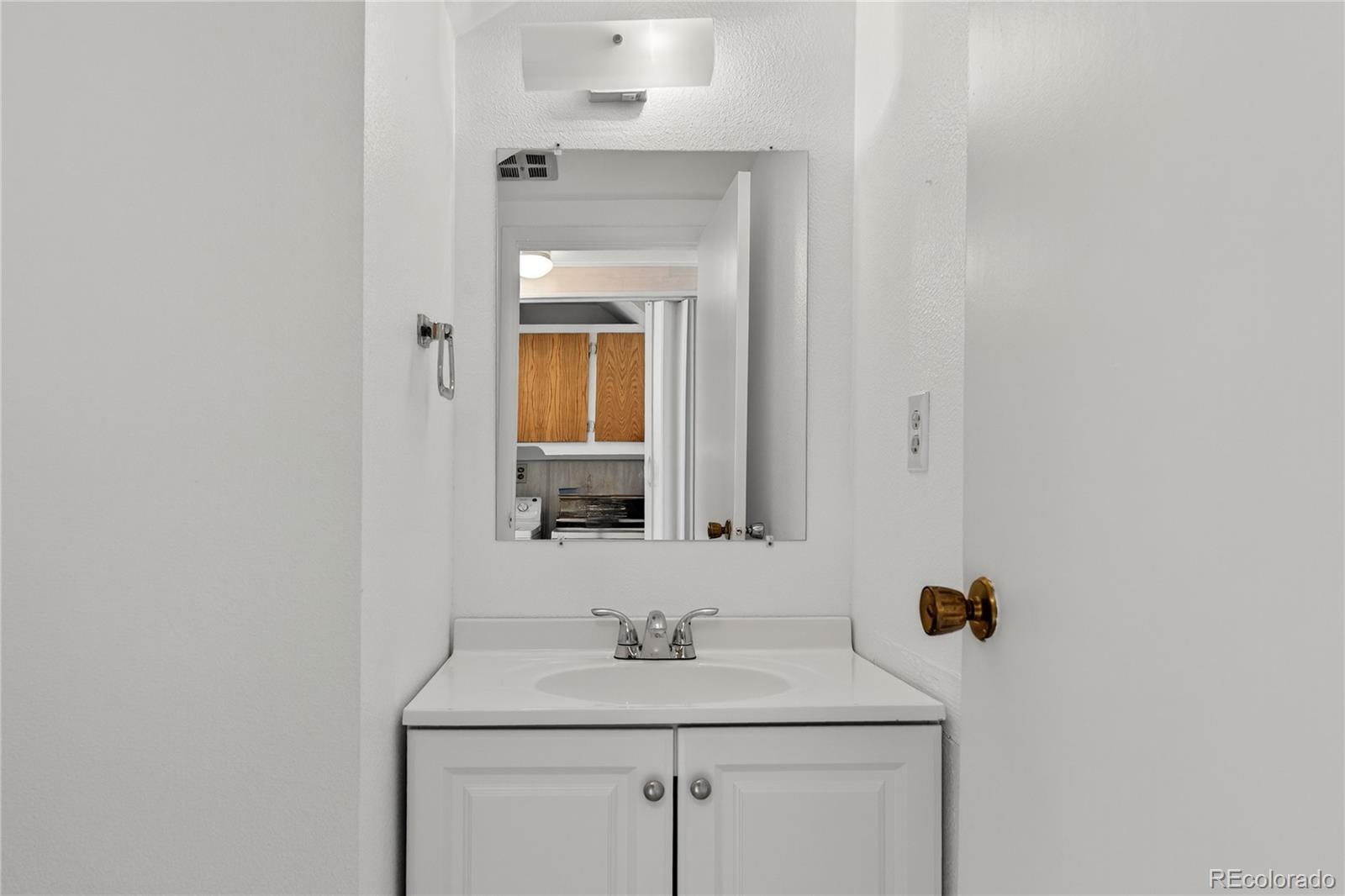 1281 S Troy Street Aurora CO 80012