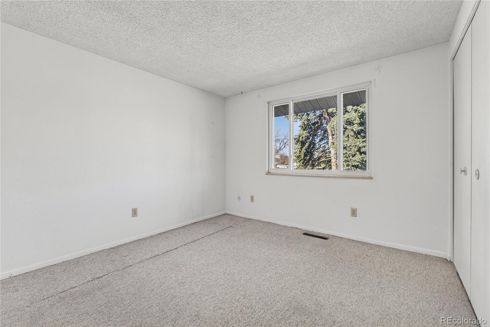 1281 S Troy Street Aurora CO 80012