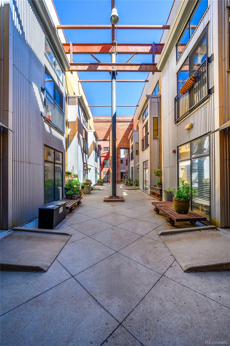 3225 Blake Street Denver CO 80205
