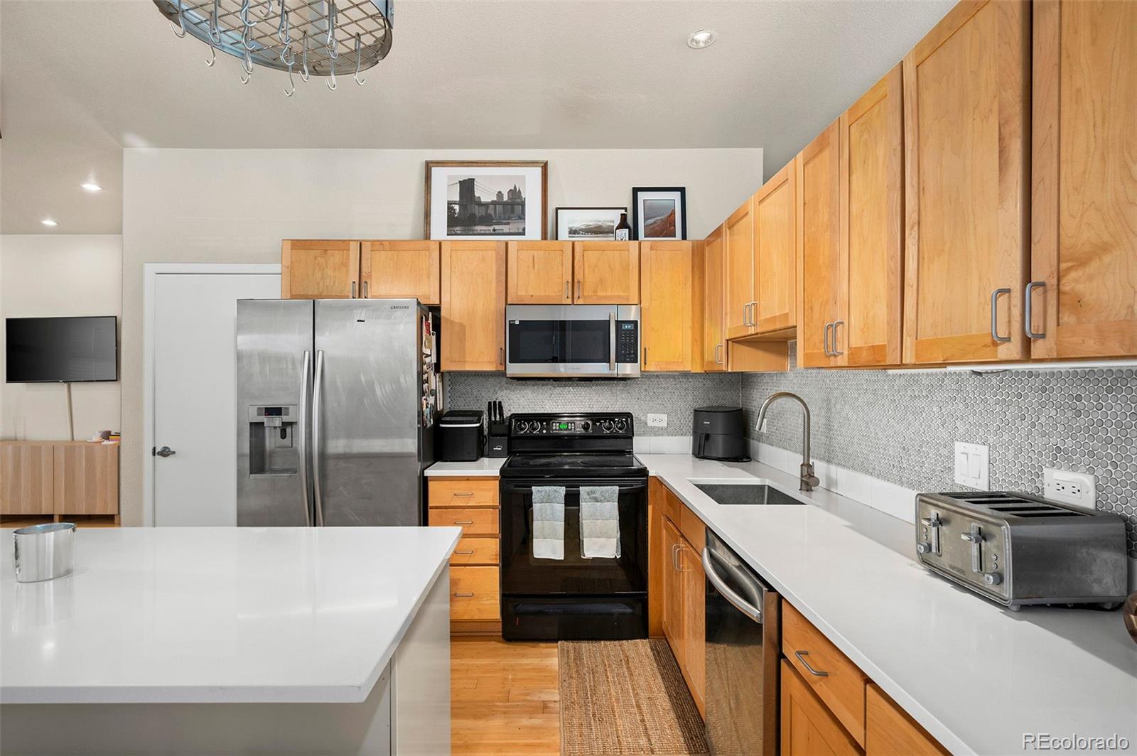 3225 Blake Street Denver CO 80205