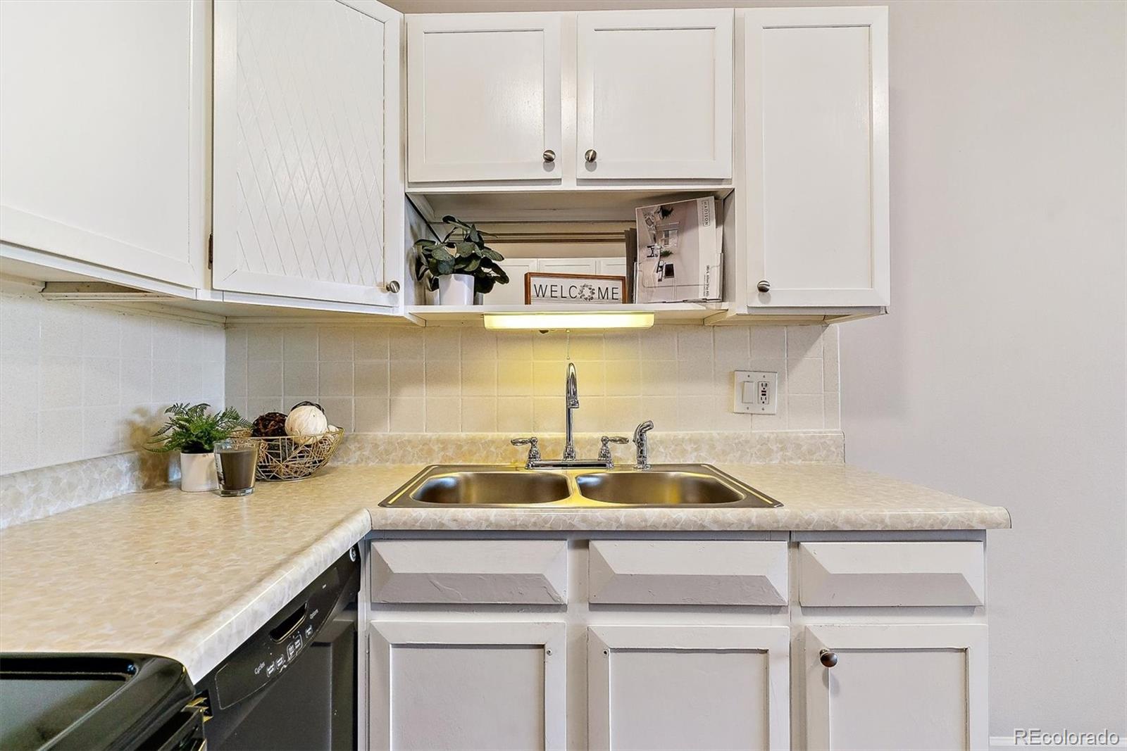 585 S Alton Way Denver CO 80247