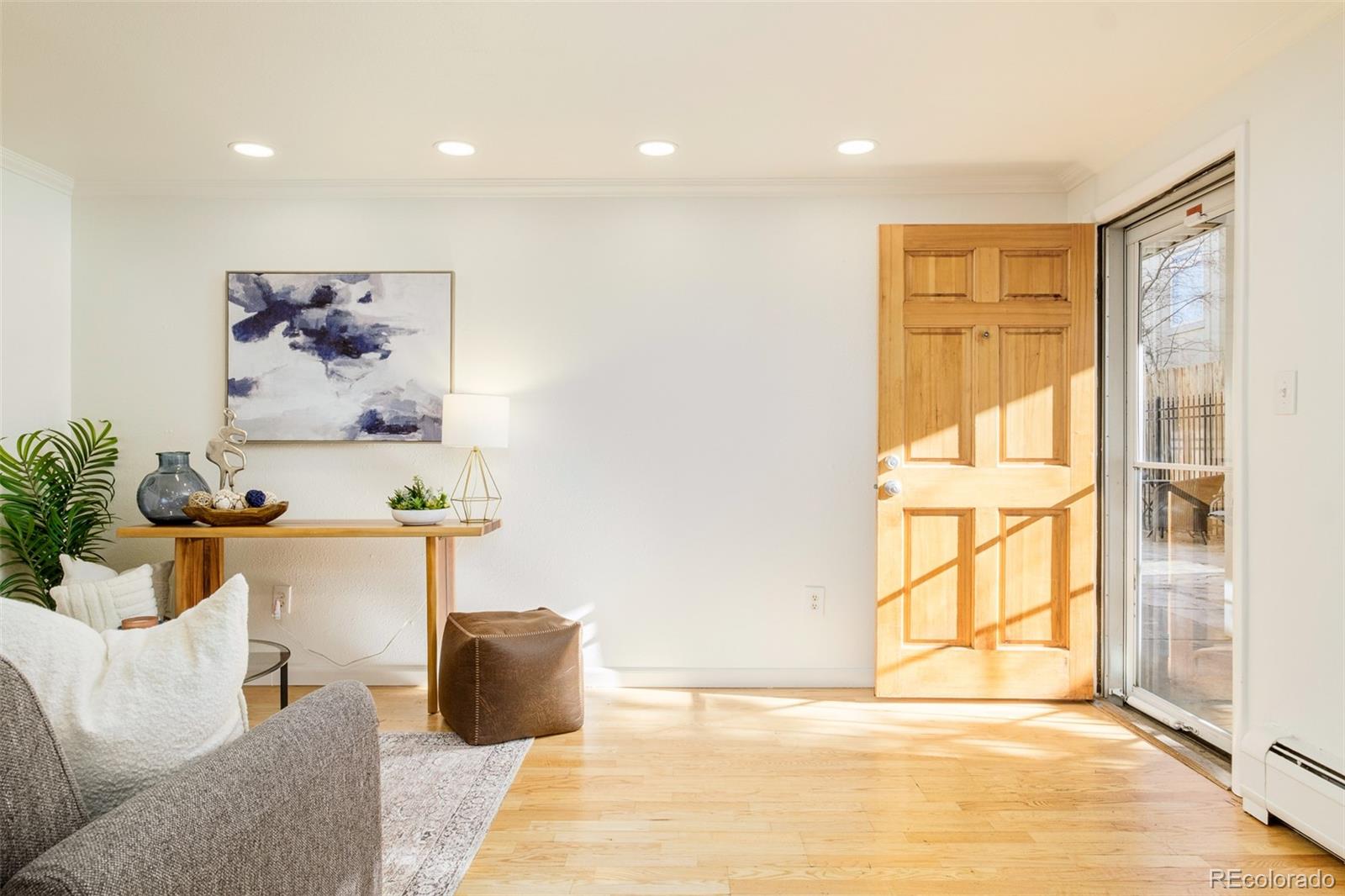 1135 Elizabeth Street Denver CO 80206
