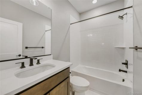 15514 W Washburn Avenue Lakewood CO 80228