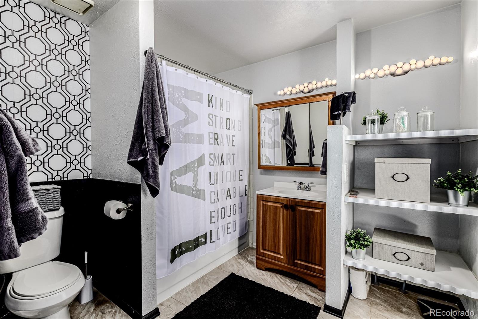 19044 E 16th Avenue Aurora CO 80011