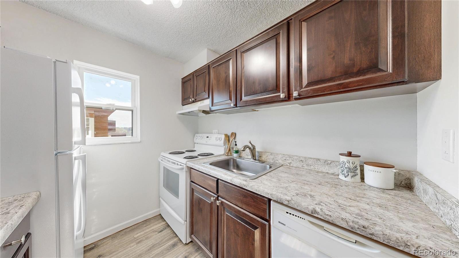 2 Adams Street Denver CO 80206