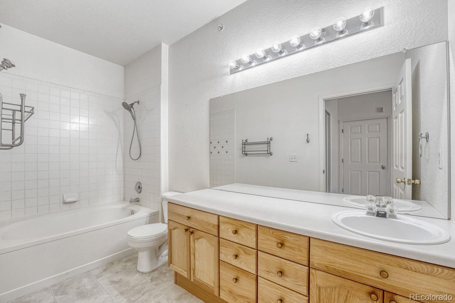 14241 E 1st Drive Aurora CO 80011
