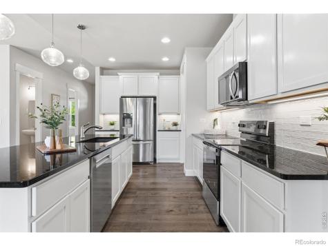 8446 Annapolis Drive Windsor CO 80528