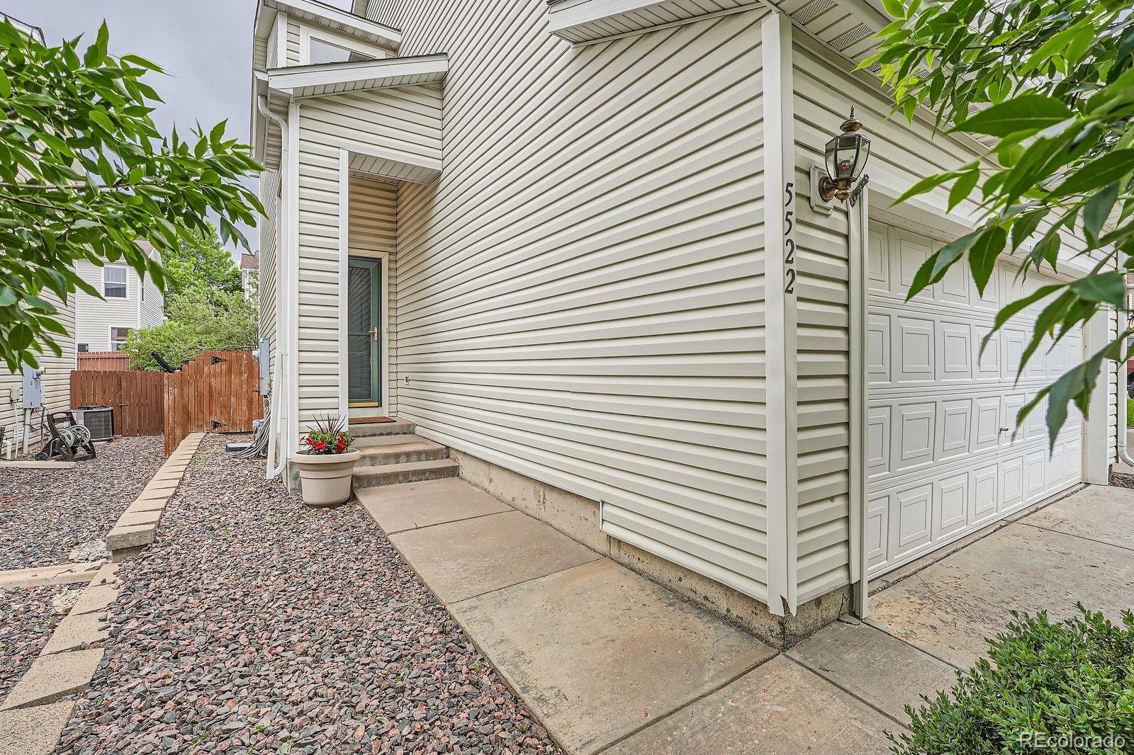 5522 S Quemoy Circle Aurora CO 80015