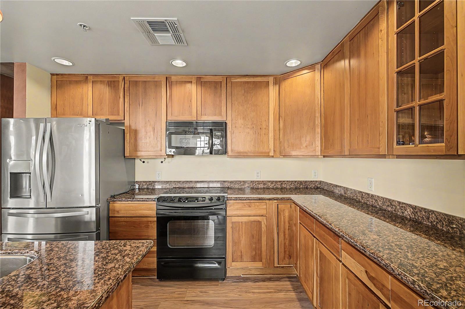 275 S Harrison Street Denver CO 80209