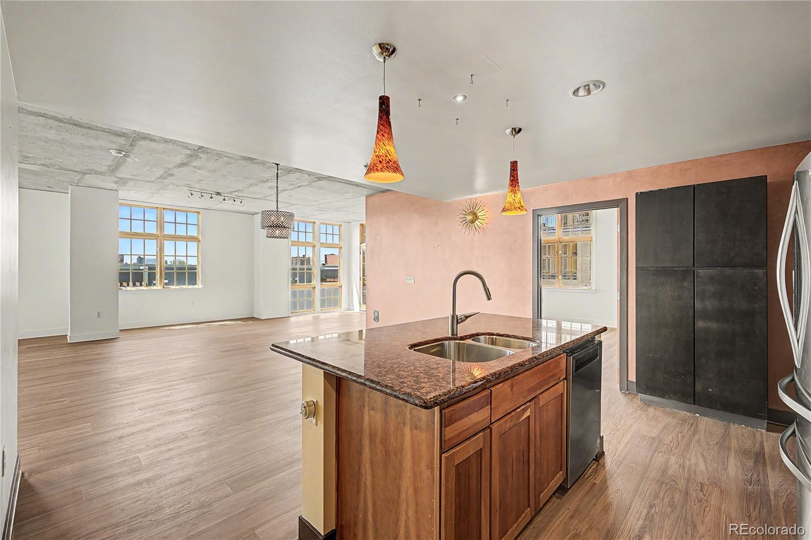 275 S Harrison Street Denver CO 80209