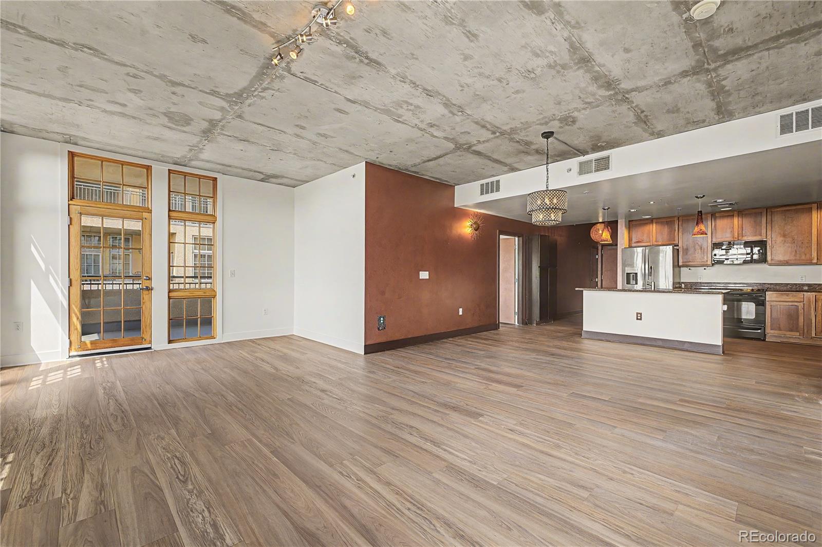 275 S Harrison Street Denver CO 80209