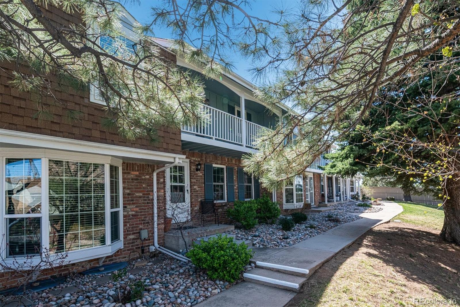 2437 E Geddes Place Centennial CO 80122