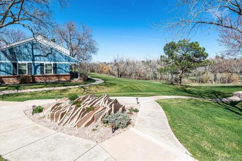 2437 E Geddes Place Centennial CO 80122