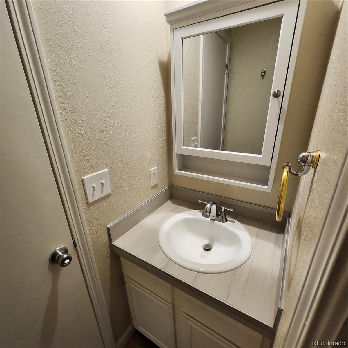 15087 E Louisiana Drive Aurora CO 80012