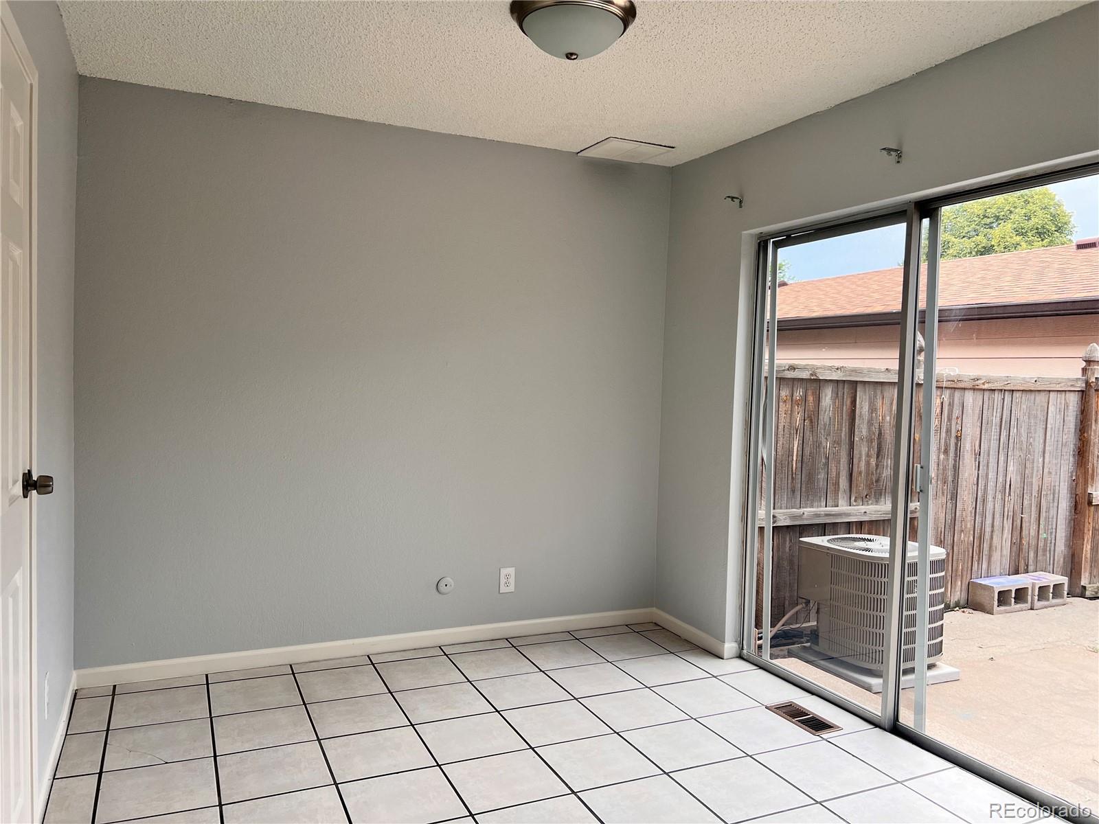 3561 S Kittredge Street Aurora CO 80013