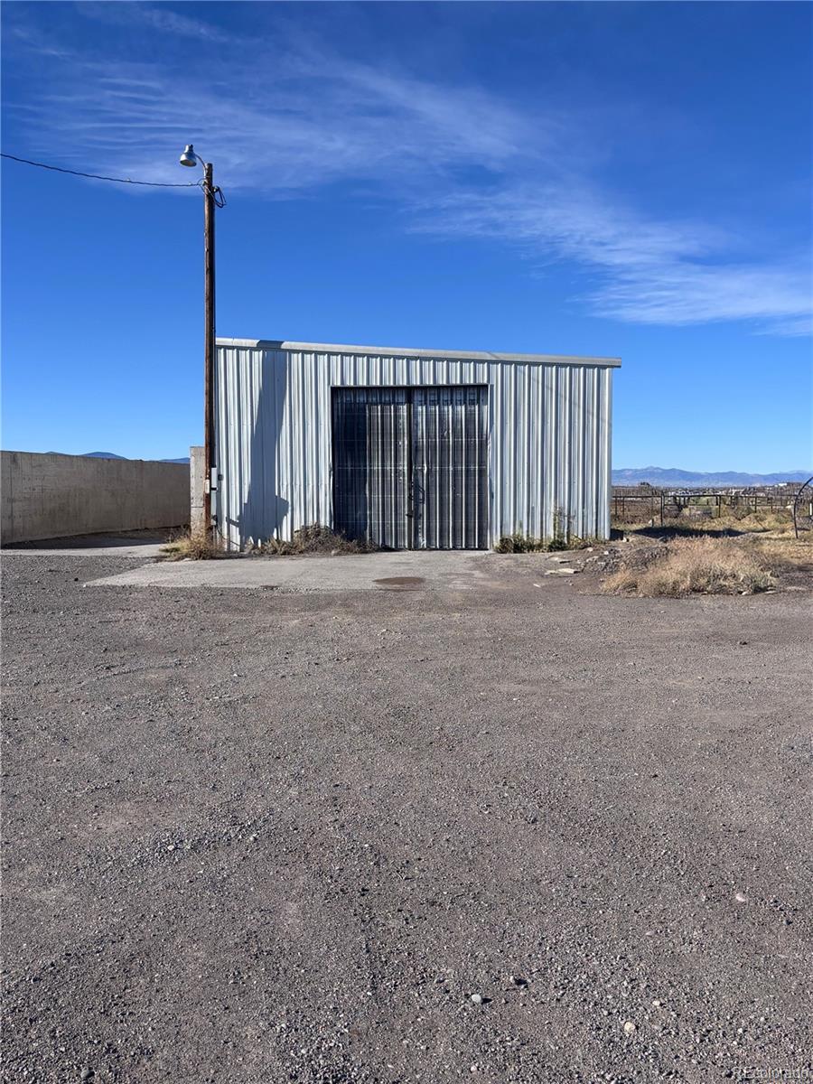 1099 W County Road 11 Center CO 81125