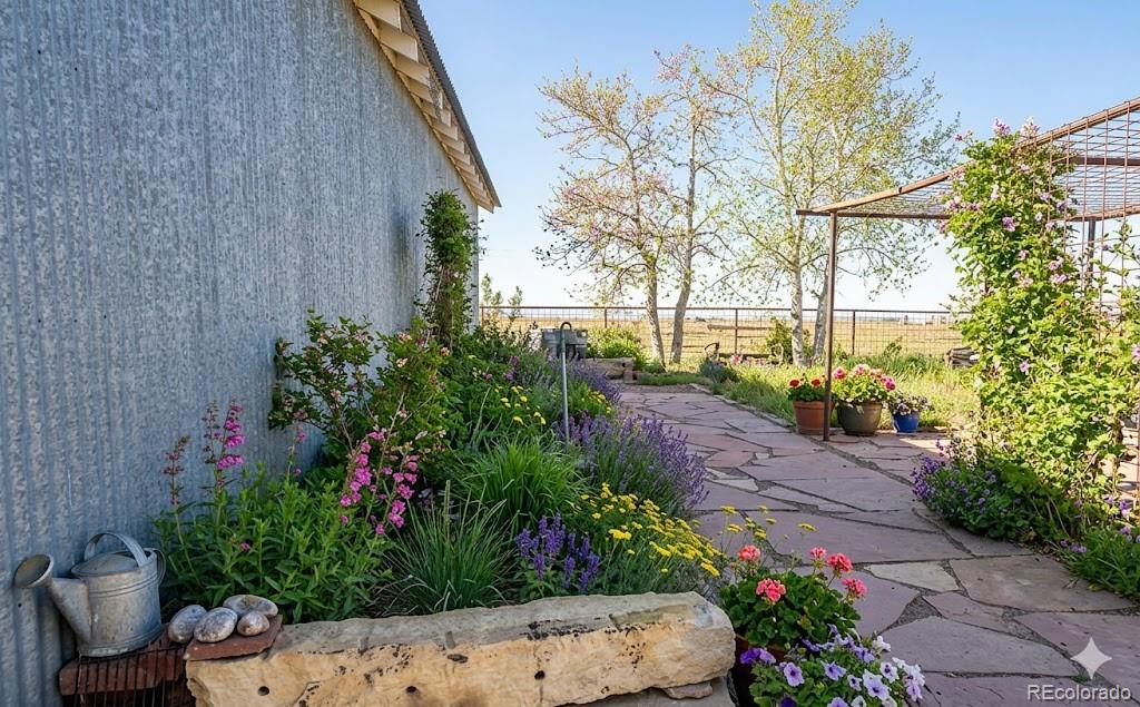 1099 W County Road 11 Center CO 81125