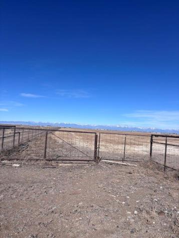 1099 W County Road 11 Center CO 81125