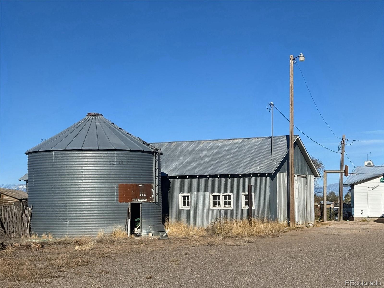1099 W County Road 11 Center CO 81125