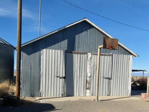 1099 W County Road 11 Center CO 81125