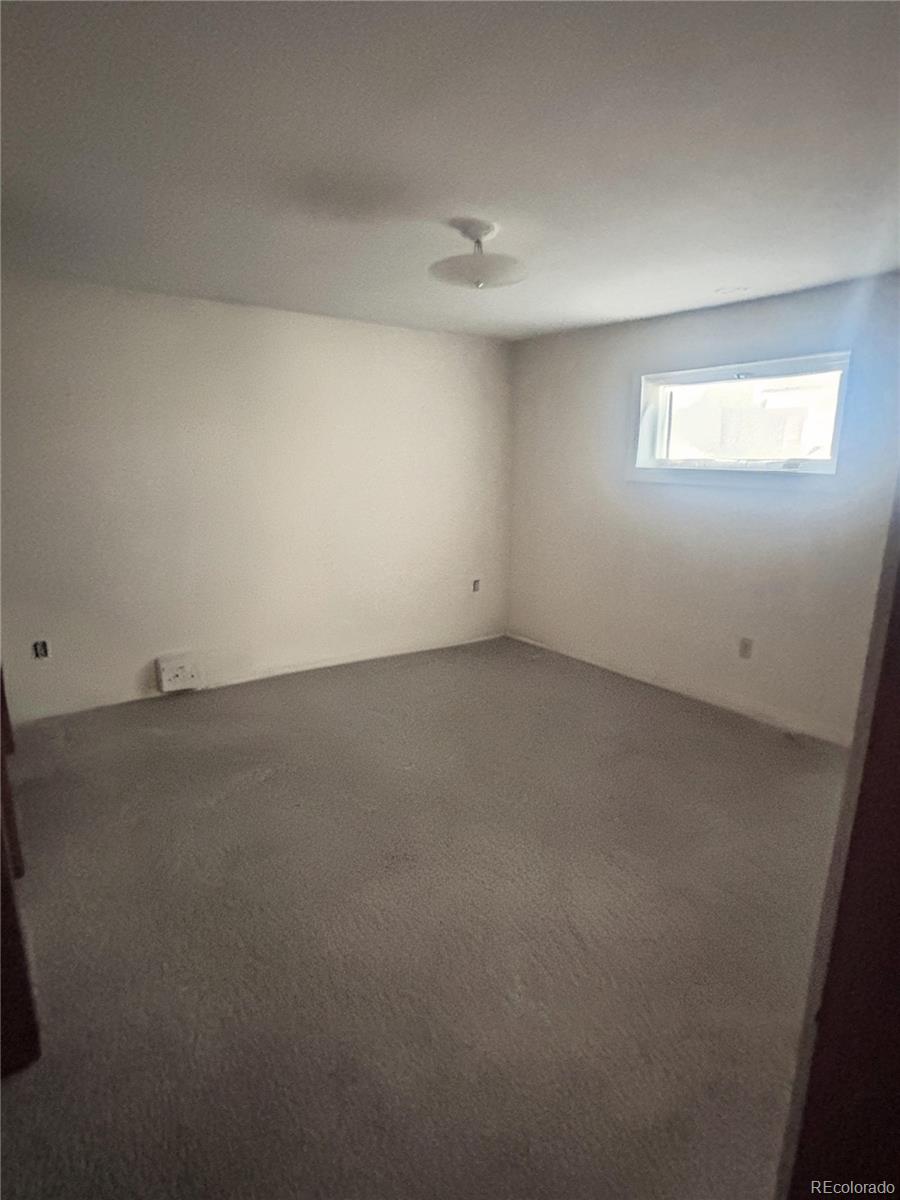 1099 W County Road 11 Center CO 81125