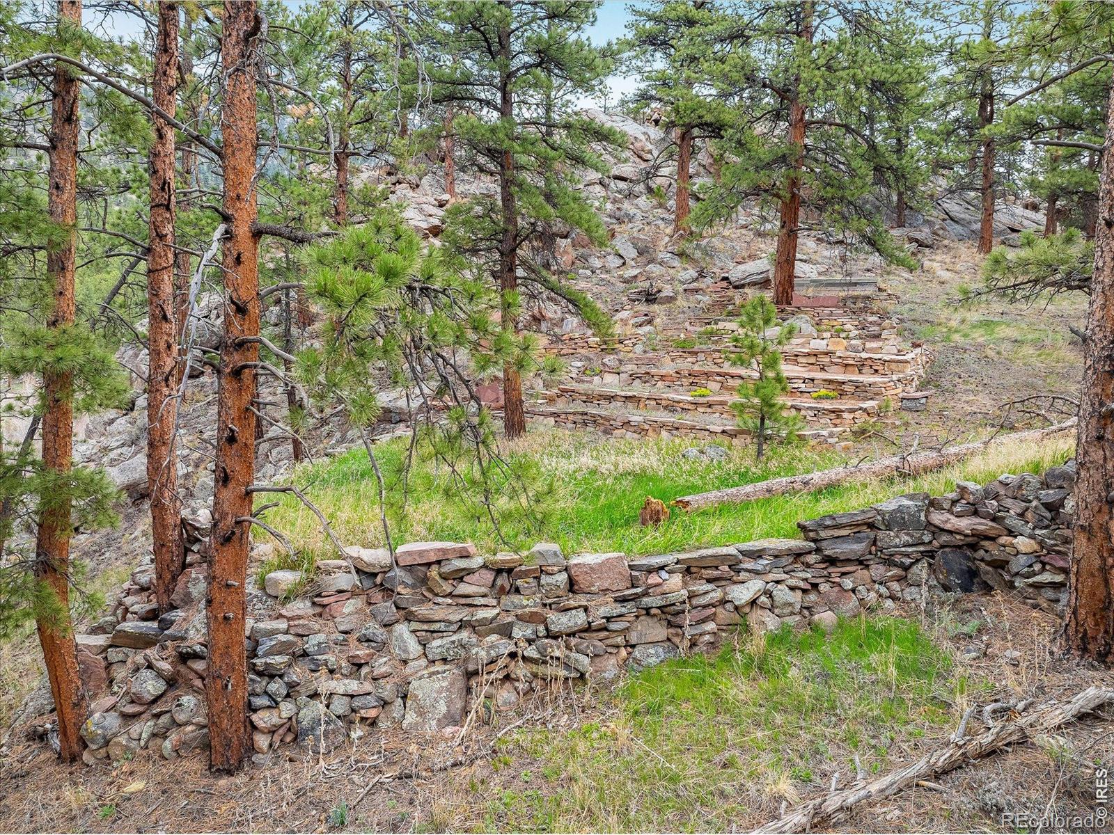 1289 Kiowa Road Lyons CO 80540