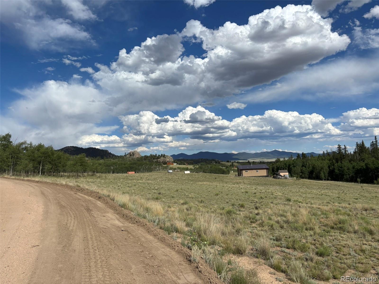 702 Pinto Trail Como CO 80432