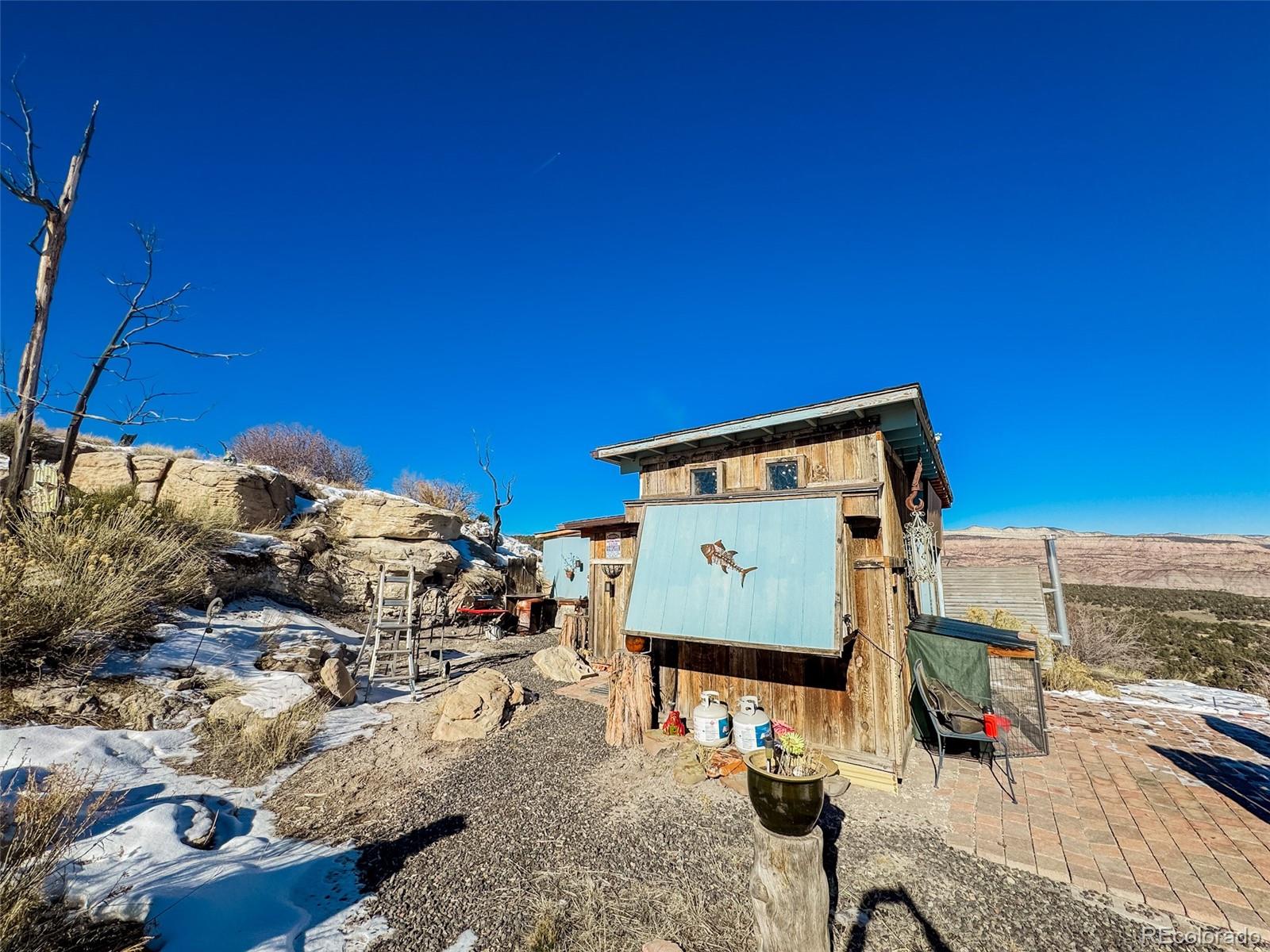 1725 35 1/10 Road De Beque CO 81630