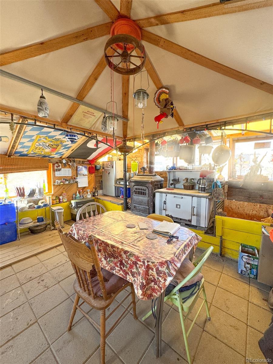 1725 35 1/10 Road De Beque CO 81630