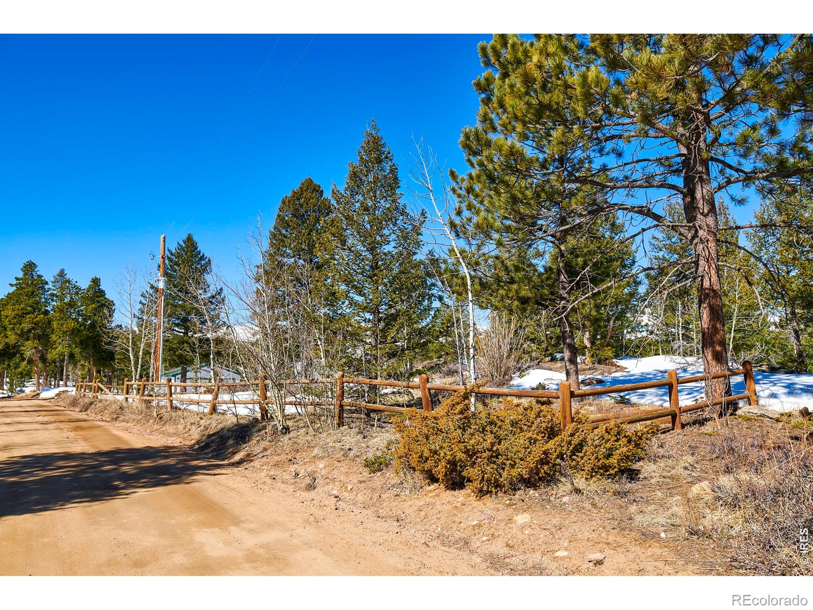 815 Cougar Run Nederland CO 80466