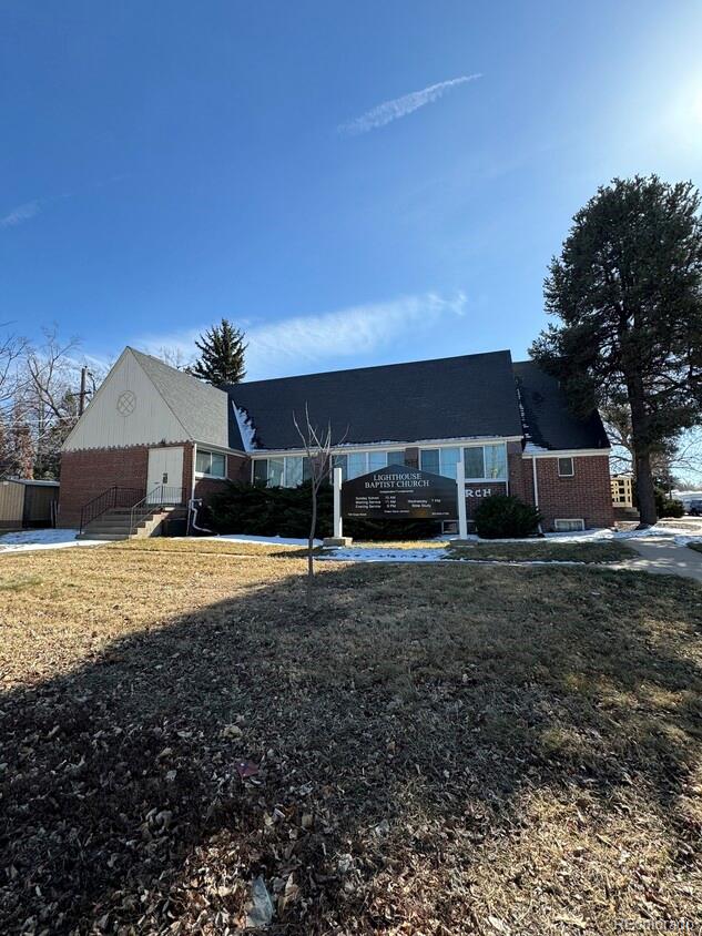 790 Grape Street Denver CO 80220