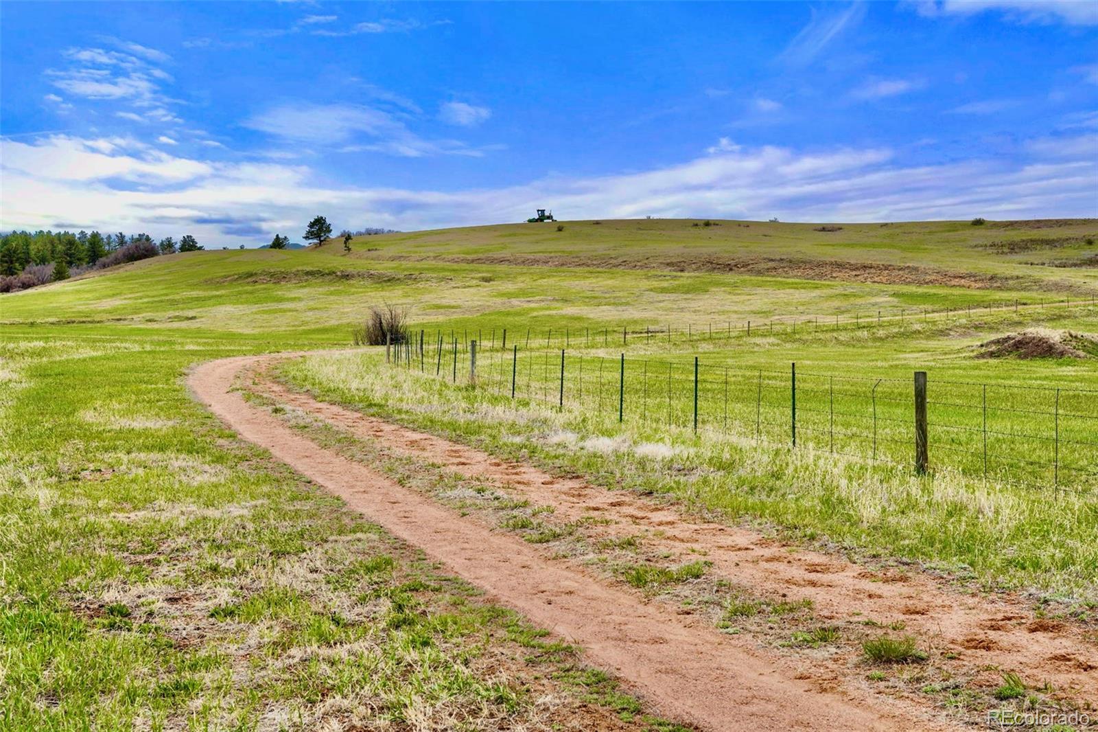 1 S Perry Park Road Larkspur CO 80118