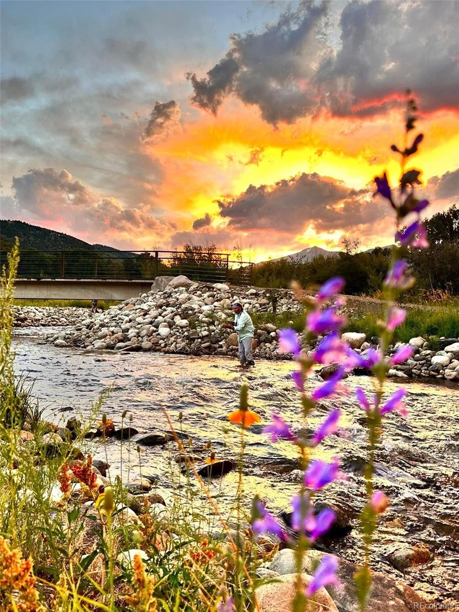 7383 Heavenly View Parkway Salida CO 81201