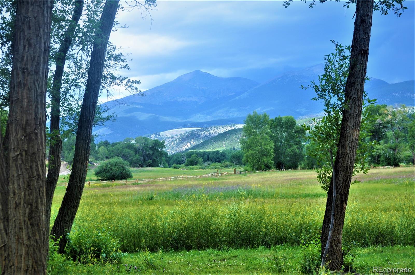 7383 Heavenly View Parkway Salida CO 81201
