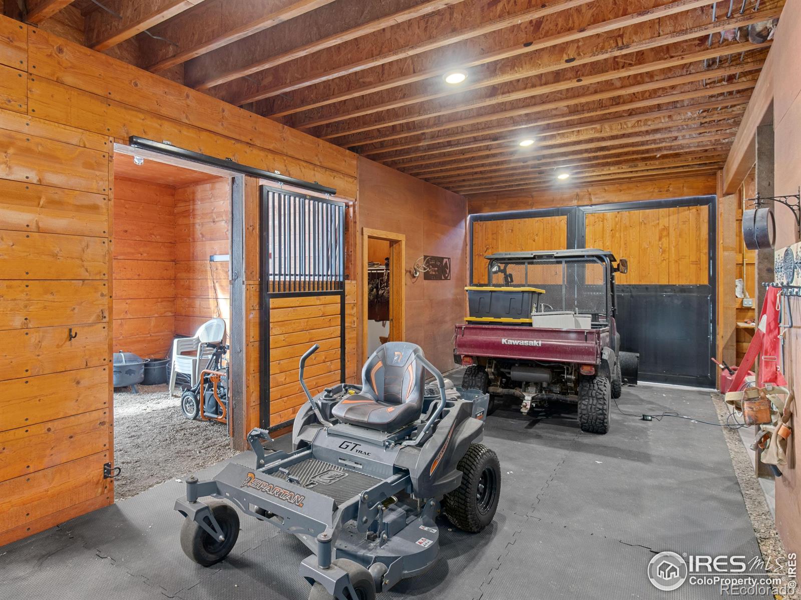 957 Dunraven Glade Road Glen Haven CO 80532