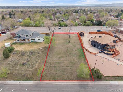 5592 Independence Arvada CO 80002
