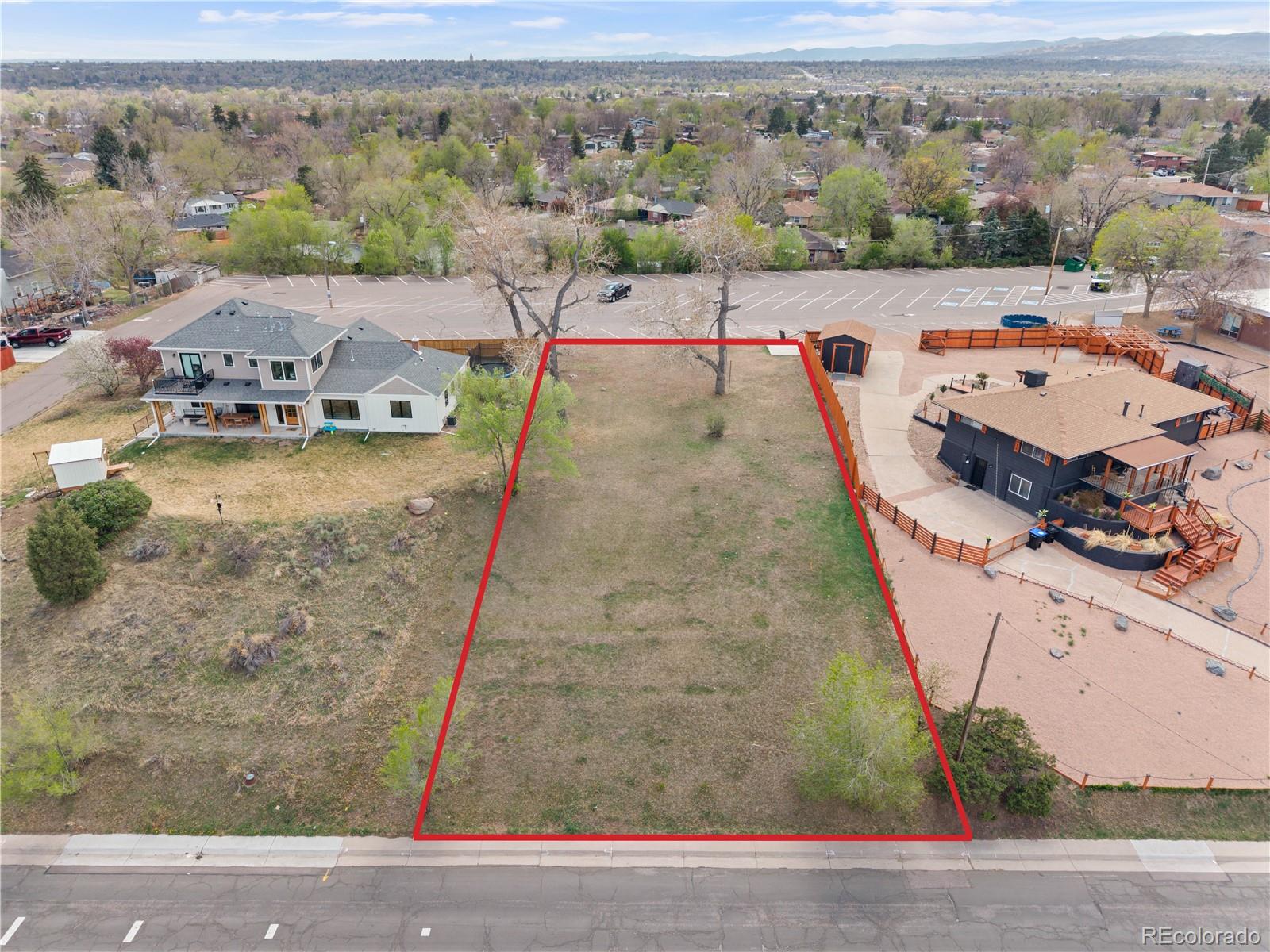 5592 Independence Arvada CO 80002