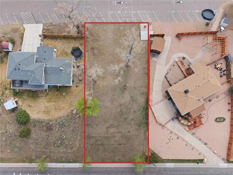 5592 Independence Arvada CO 80002