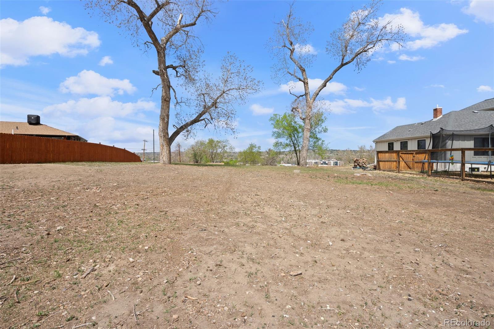 5592 Independence Arvada CO 80002