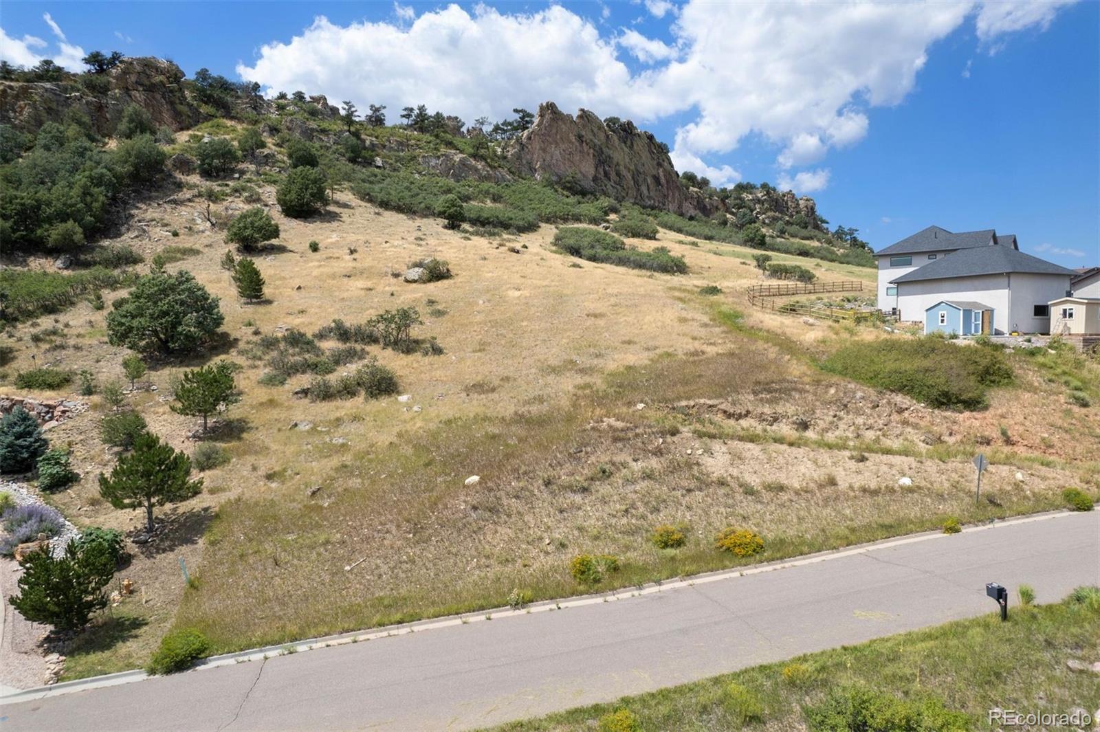 5422 Country Club Drive Larkspur CO 80118
