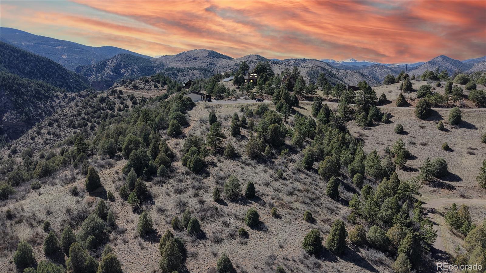 2050 Coyote Spur Golden CO 80403