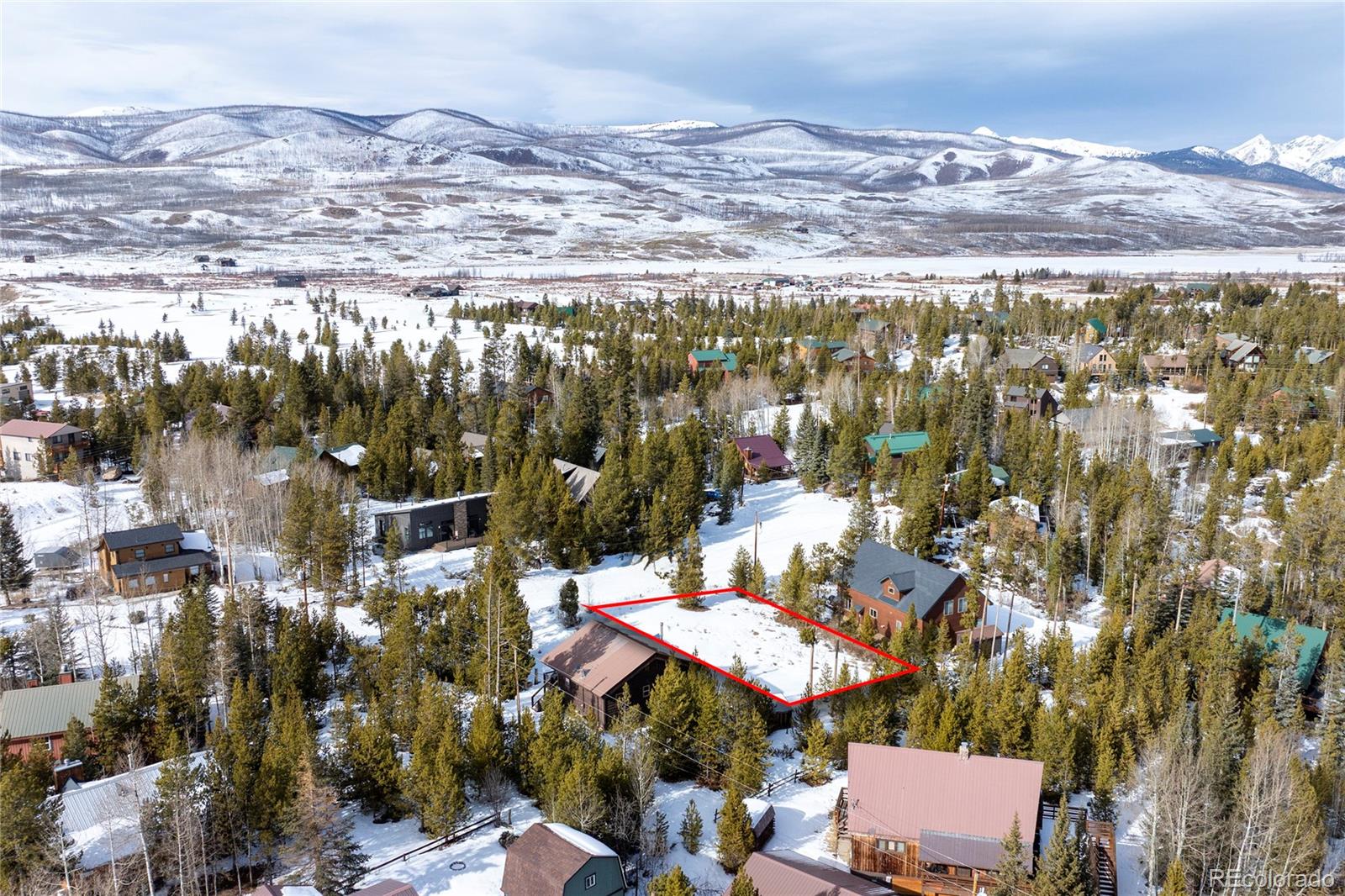 48 GCR 4983 Grand Lake CO 80447