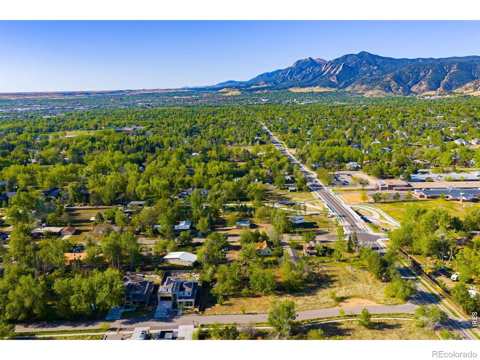 Boulder CO, 1952 Vine Avenue