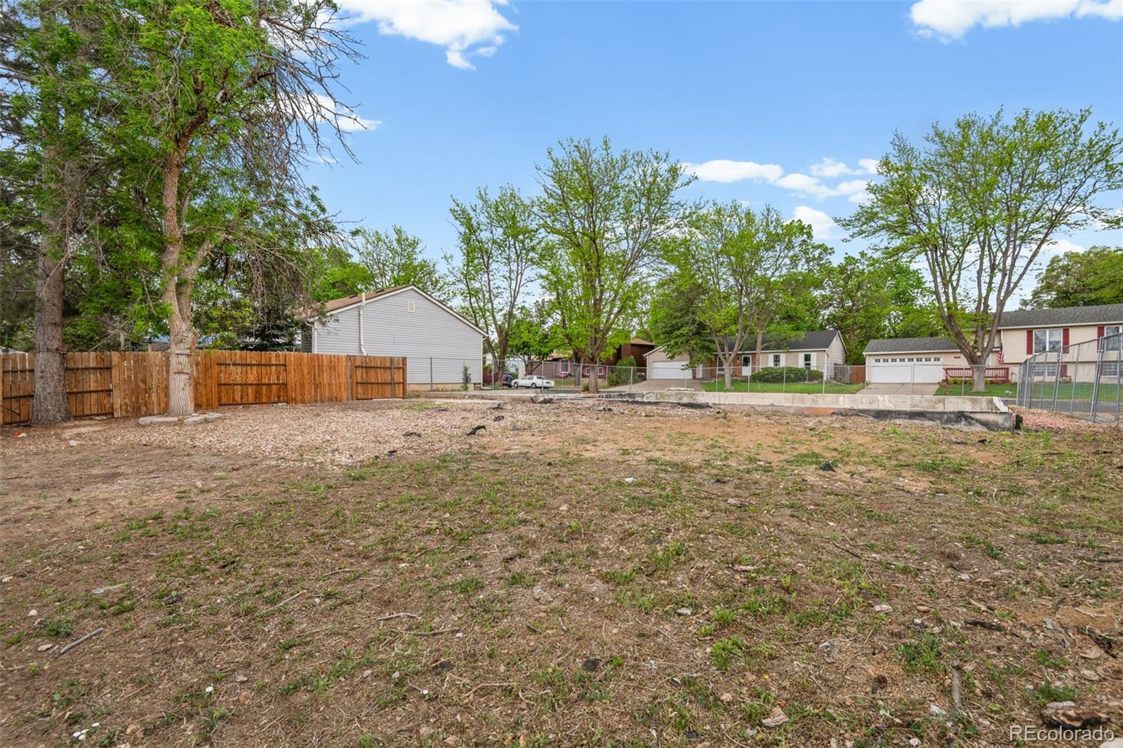 1860 S Truckee Way Aurora CO 80017