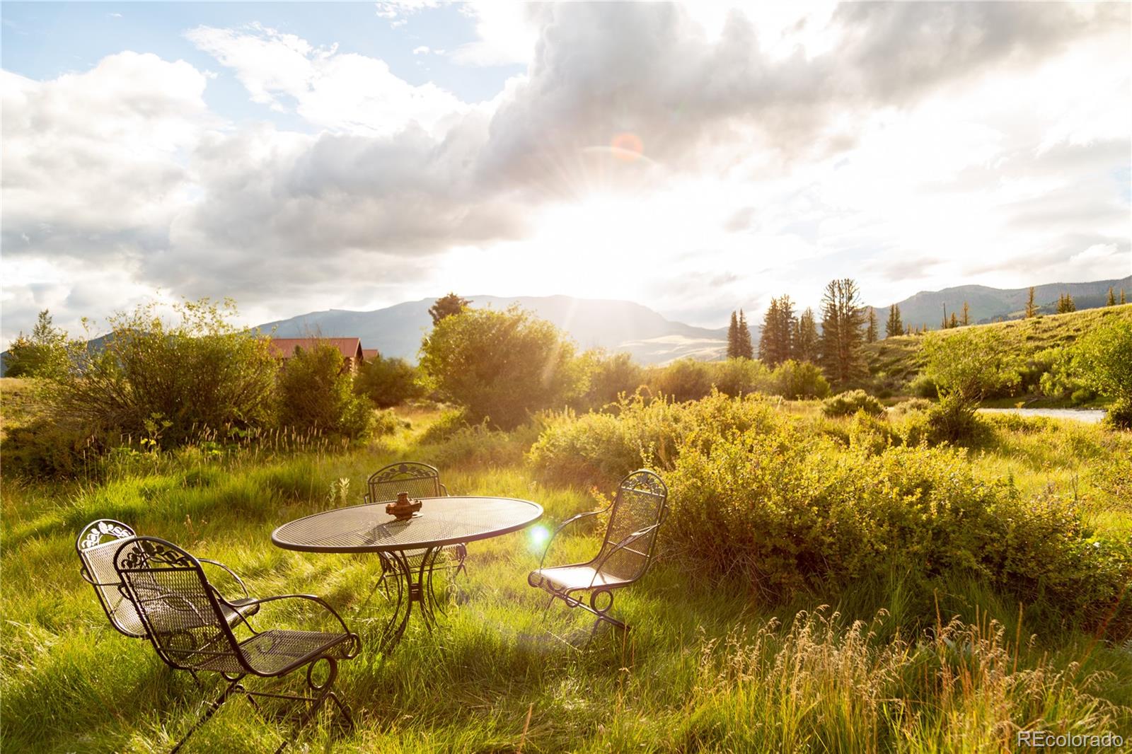 3940 Vista Grande Drive Creede CO 81130